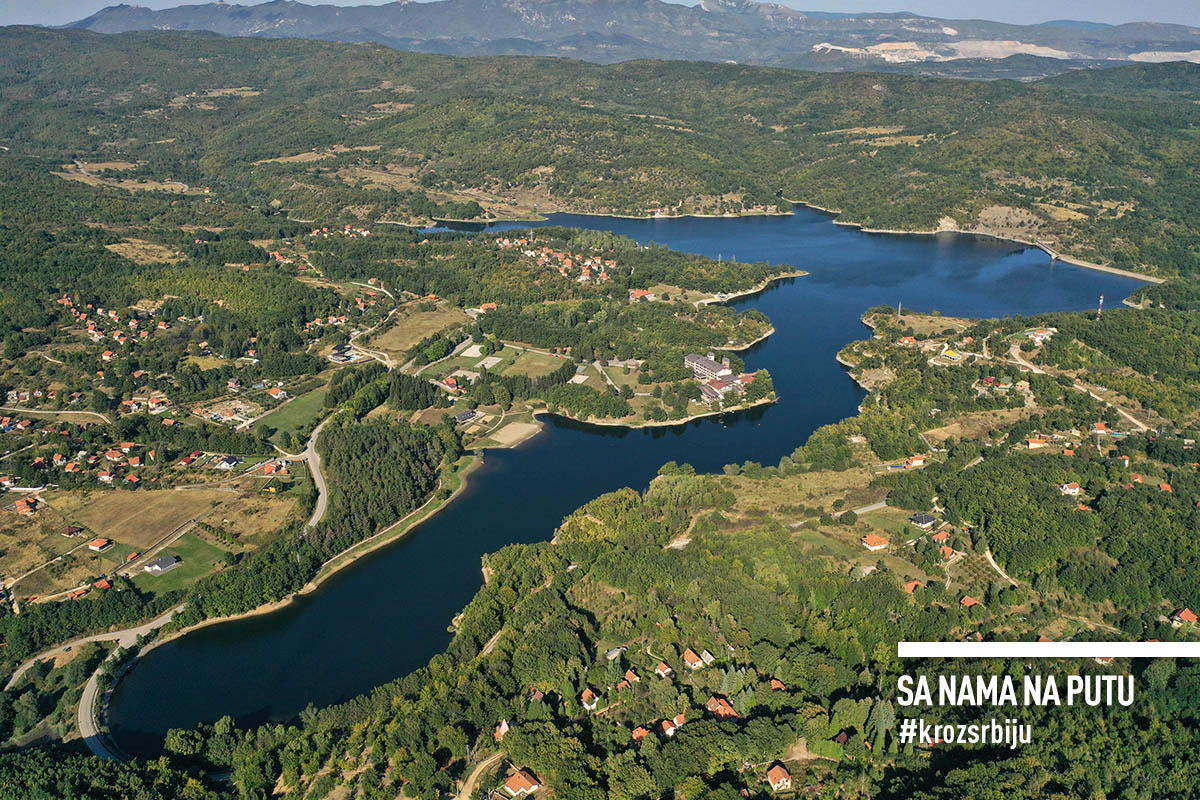 Borsko jezero